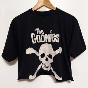The Goonies Black White Skull Graphic T-Shirt hand cropped raw edge